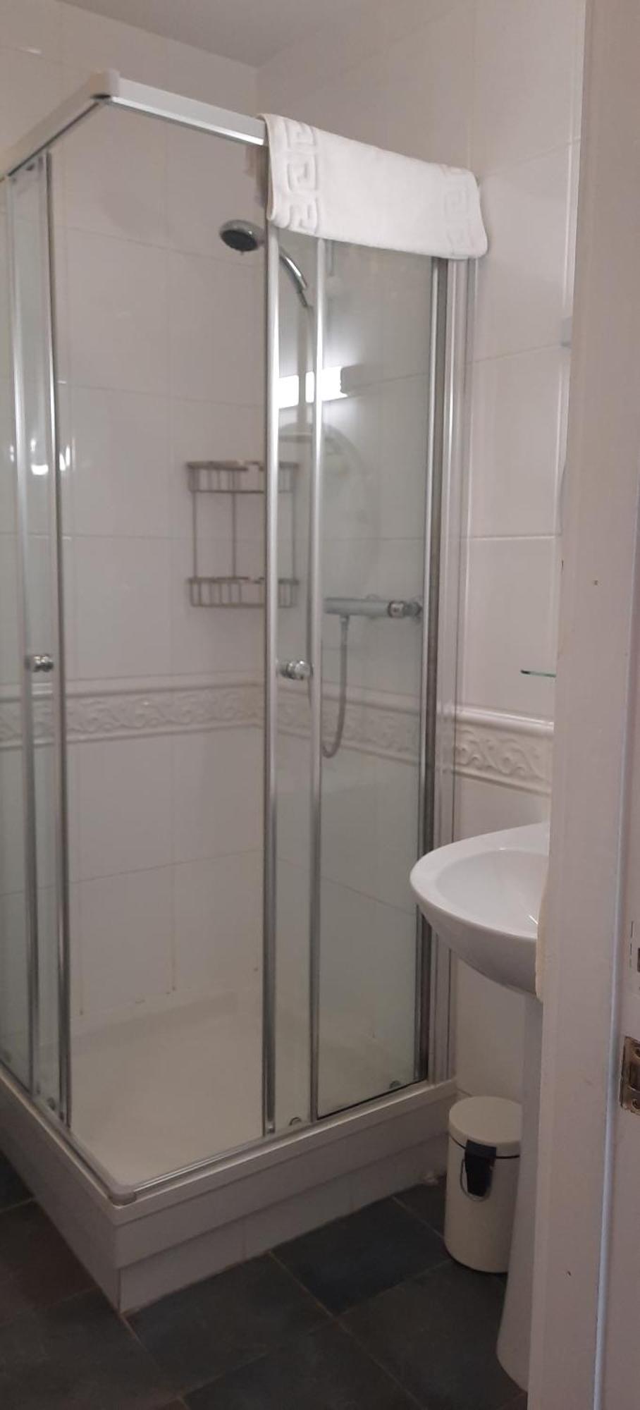 Casa de hóspedes Rocklea 4*